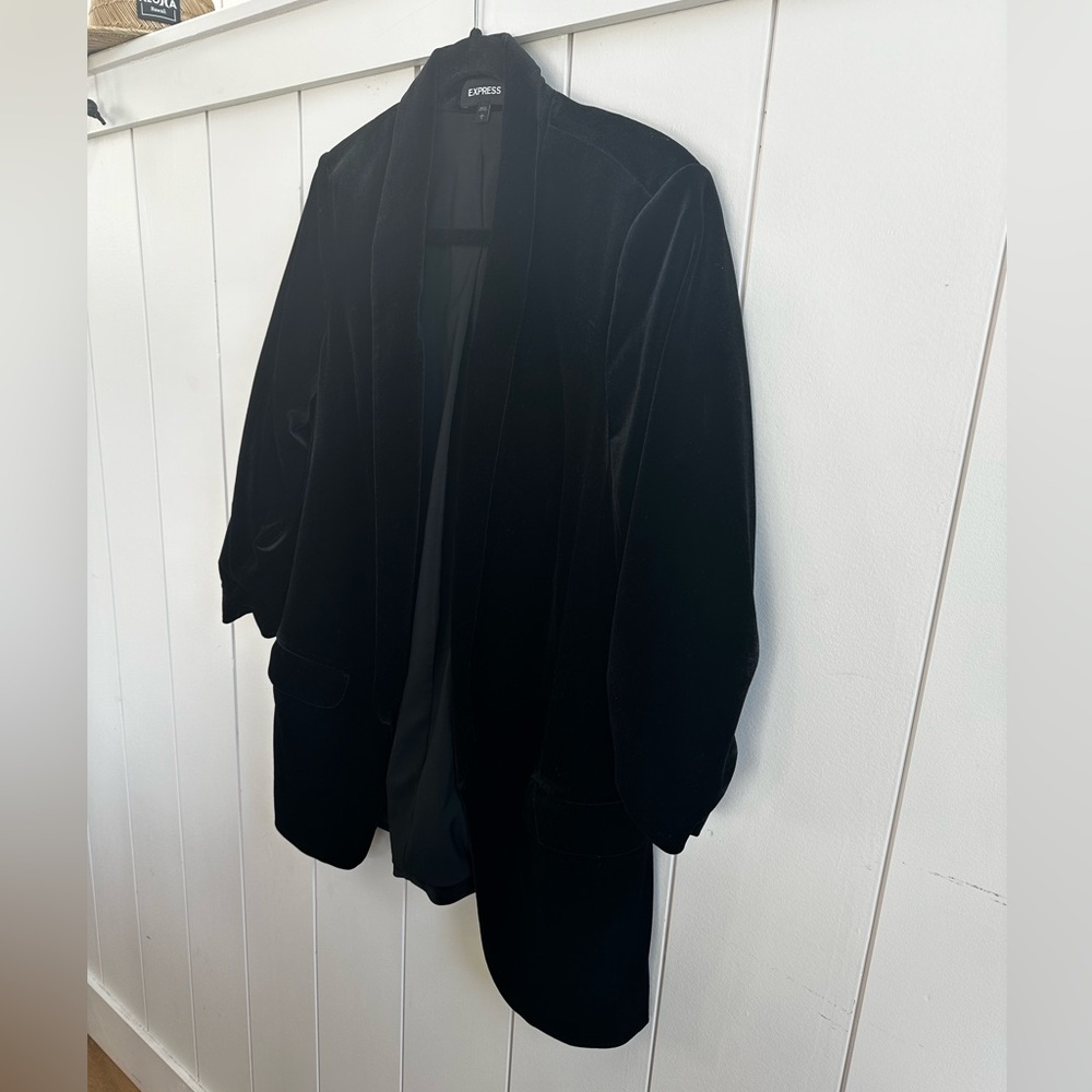 Express oversized velvet blazer
